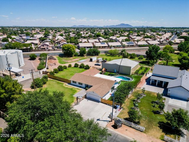 165 E WATER TANK Road, Gilbert, AZ 85296