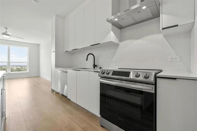 1701 Simond Ave 642, Austin, TX 78723