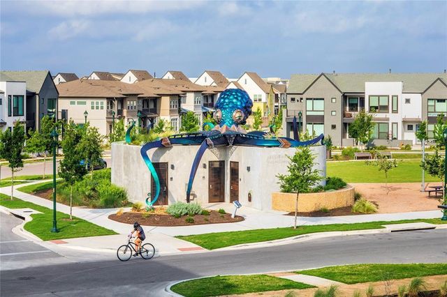 1701 Simond Ave 642, Austin, TX 78723