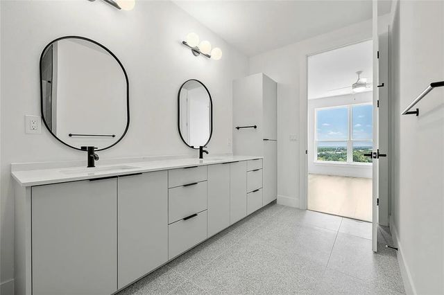 1701 Simond Ave 642, Austin, TX 78723