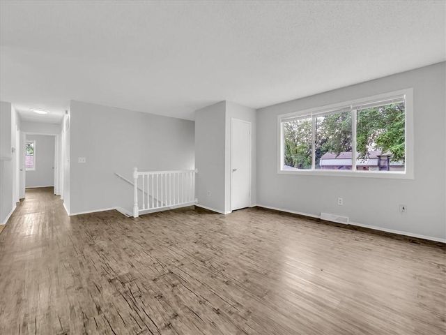 6456 NW 49th Street, Kansas City, MO 64151