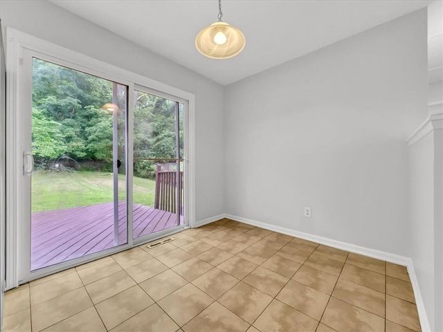 6456 NW 49th Street, Kansas City, MO 64151