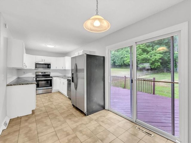 6456 NW 49th Street, Kansas City, MO 64151