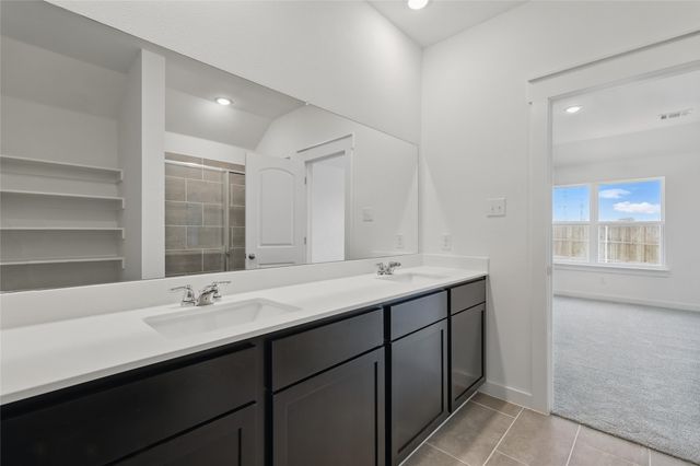 122 Patrick Henry Drive, Venus, TX 76084