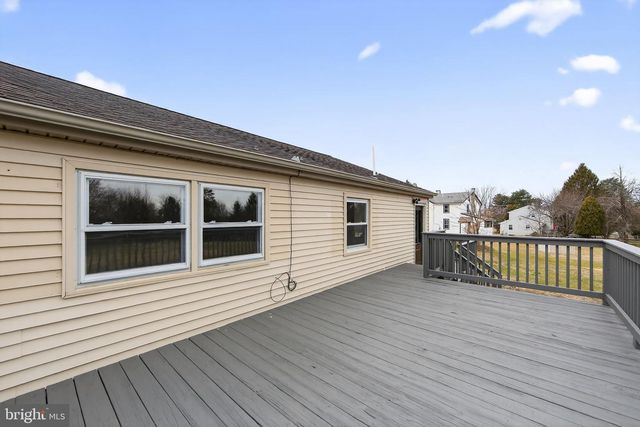 2011 E KINGS HWY, Coatesville, PA 19320