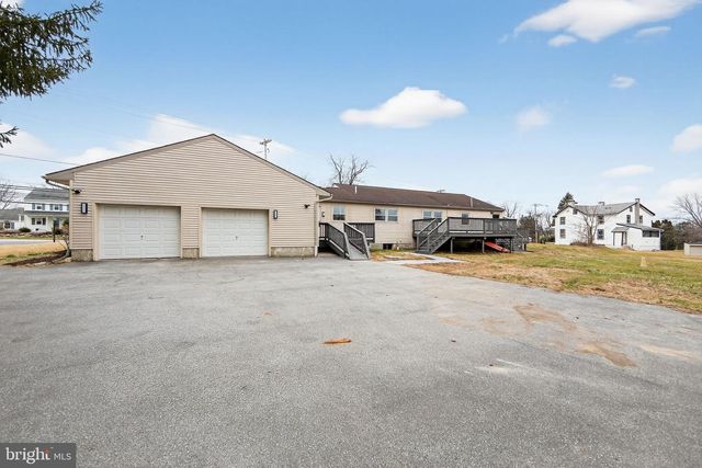 2011 E KINGS HWY, Coatesville, PA 19320