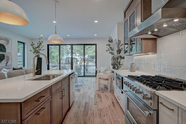 86 Watchung Ave 1, Montclair Twp., NJ 07043