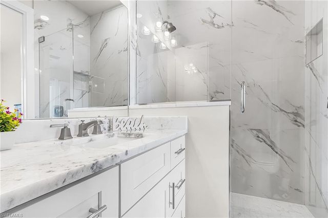 855 Lagoon ST 3, Fort Myers Beach, FL 33931