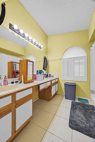 1250 SW Calmar Avenue, Port St Lucie, FL 34953