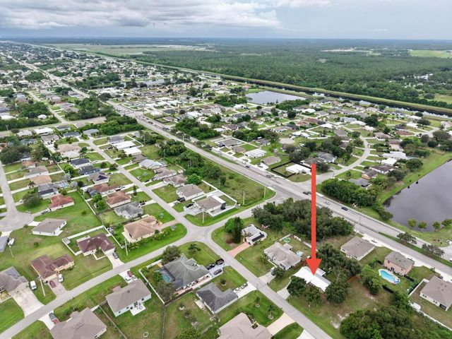 1250 SW Calmar Avenue, Port St Lucie, FL 34953