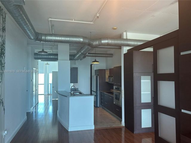 3029 NE 188th St 905, Aventura, FL 33180