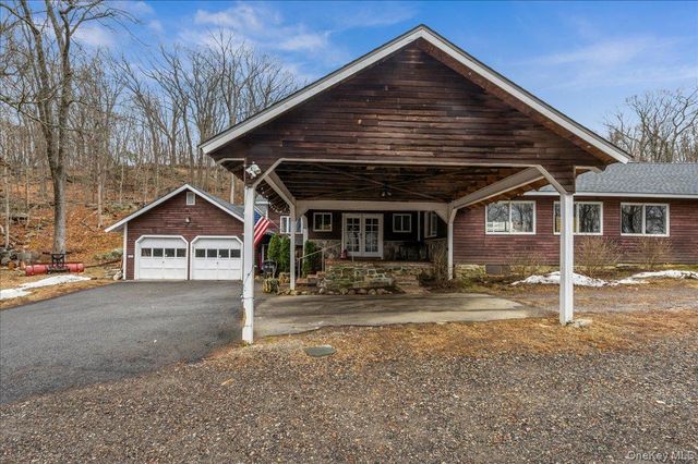 584 Milltown Road, Brewster, NY 10509