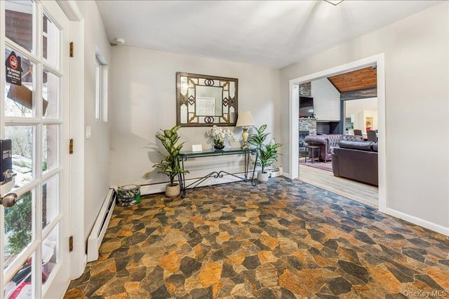 584 Milltown Road, Brewster, NY 10509