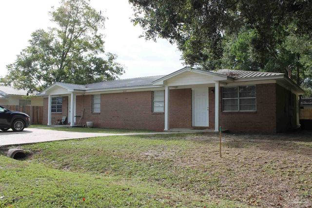 2605 Talbert St A & B, Pensacola, FL 32507