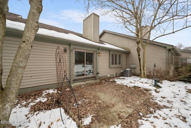 2822 Pleasant Hill Road, Maumee, OH 43537