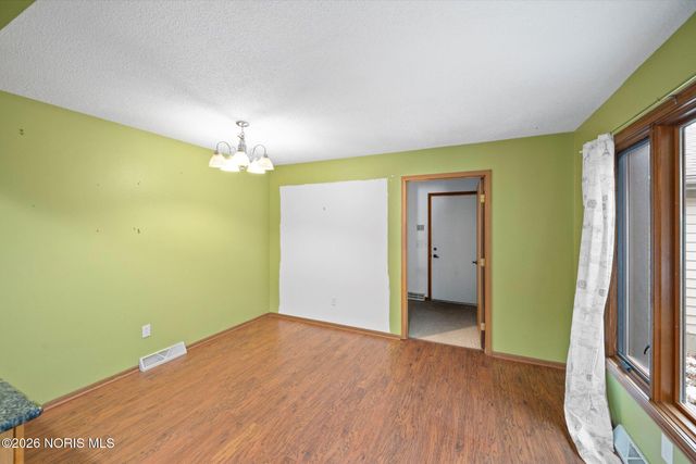 2822 Pleasant Hill Road, Maumee, OH 43537