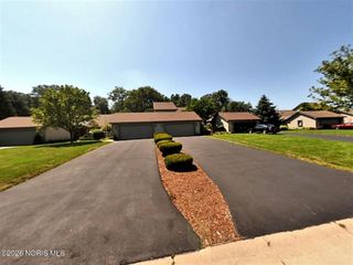 2822 Pleasant Hill Road, Maumee, OH 43537