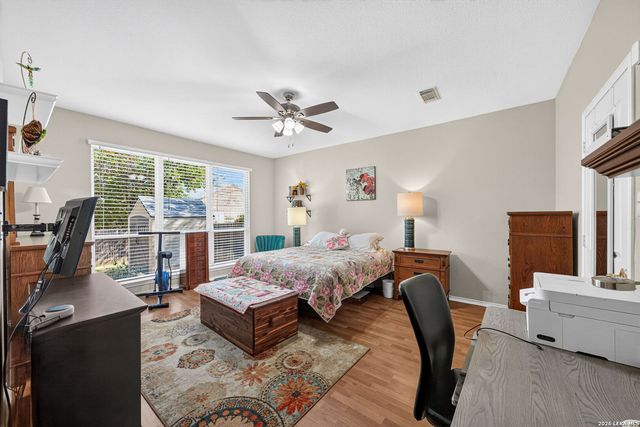 9211 Brae Moss, San Antonio, TX 78249
