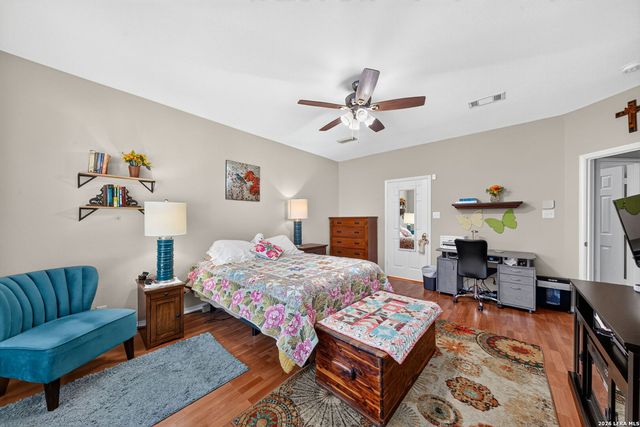 9211 Brae Moss, San Antonio, TX 78249