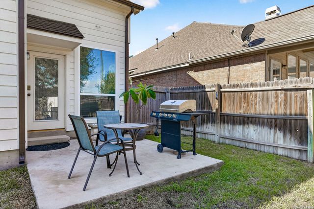 9211 Brae Moss, San Antonio, TX 78249
