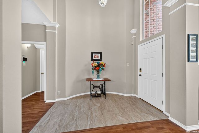 9211 Brae Moss, San Antonio, TX 78249