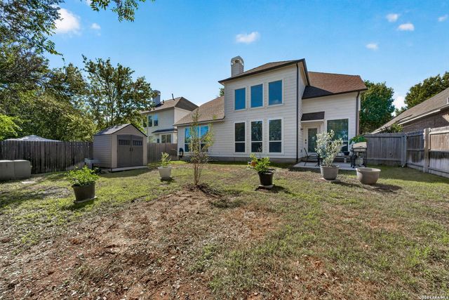 9211 Brae Moss, San Antonio, TX 78249