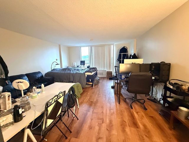 44 Washington St 807, Brookline, MA 02445