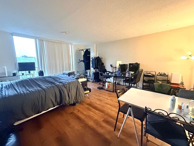 44 Washington St 807, Brookline, MA 02445