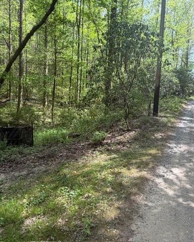 348 Hemlock Trail, Ellijay, GA 30540
