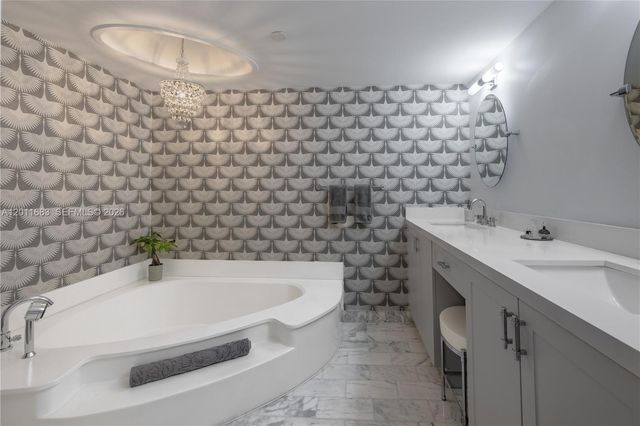 4000 Towerside Ter 308, Miami, FL 33138
