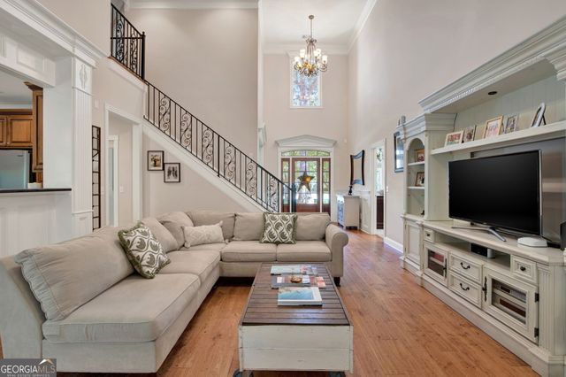 195 Chastain Circle, Richmond Hill, GA 31324