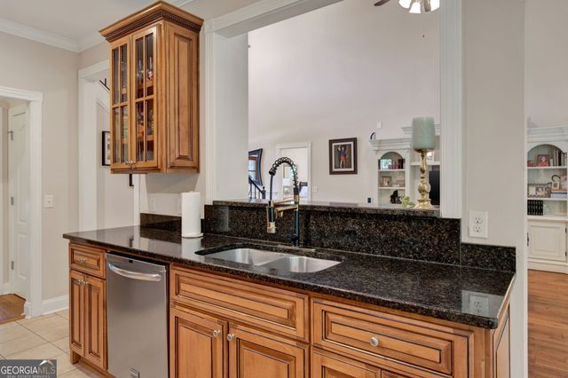 195 Chastain Circle, Richmond Hill, GA 31324