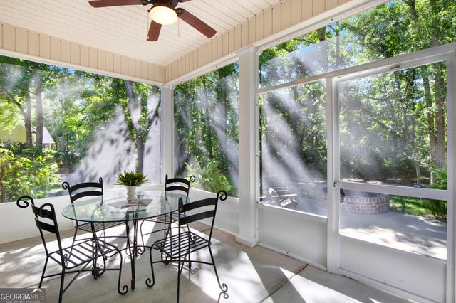 195 Chastain Circle, Richmond Hill, GA 31324