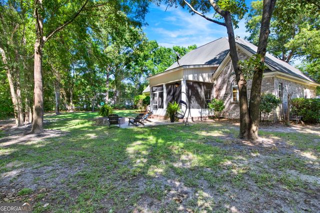 195 Chastain Circle, Richmond Hill, GA 31324