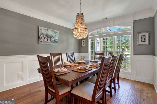 195 Chastain Circle, Richmond Hill, GA 31324