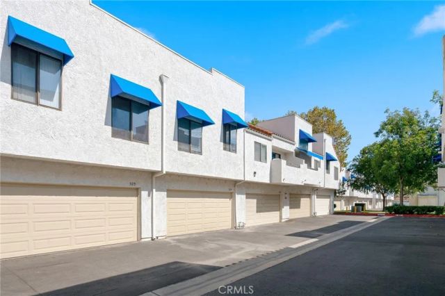 524 Park Shadow Court, Baldwin Park, CA 91706