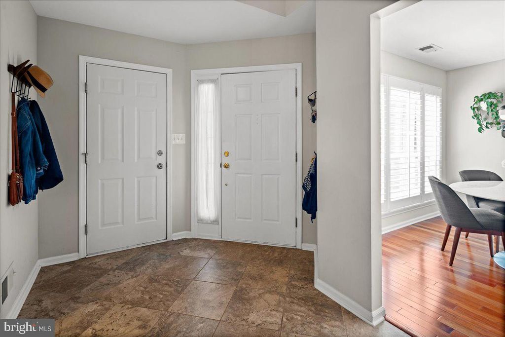 325 WATKINS RD, Pennington, NJ 08534