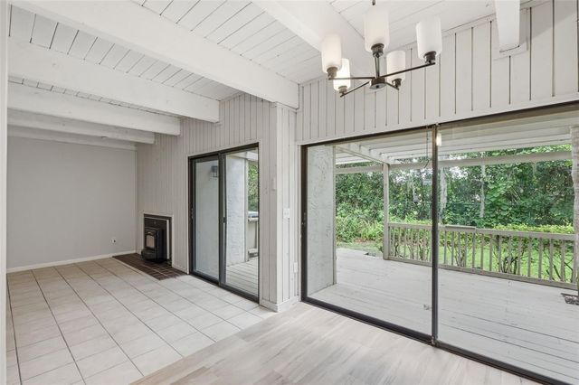 100 FAIRWAY DRIVE 100, Longwood, FL 32779