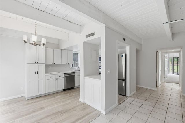 100 FAIRWAY DRIVE 100, Longwood, FL 32779