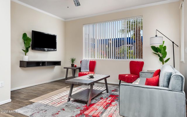 3625 E RAY Road 1, Phoenix, AZ 85044