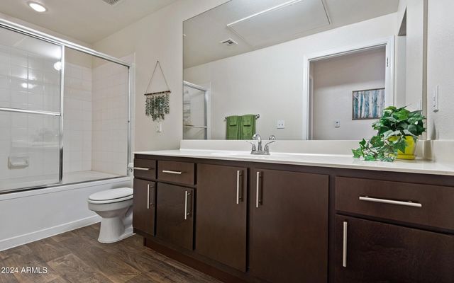 3625 E RAY Road 1, Phoenix, AZ 85044