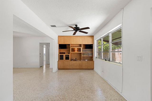 1725 N Lakeside Drive, Lake Worth Beach, FL 33460