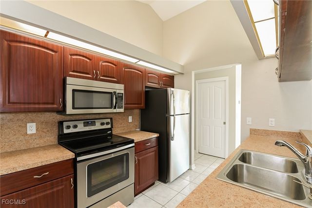 1045 Albany AVE, Lehigh Acres, FL 33971