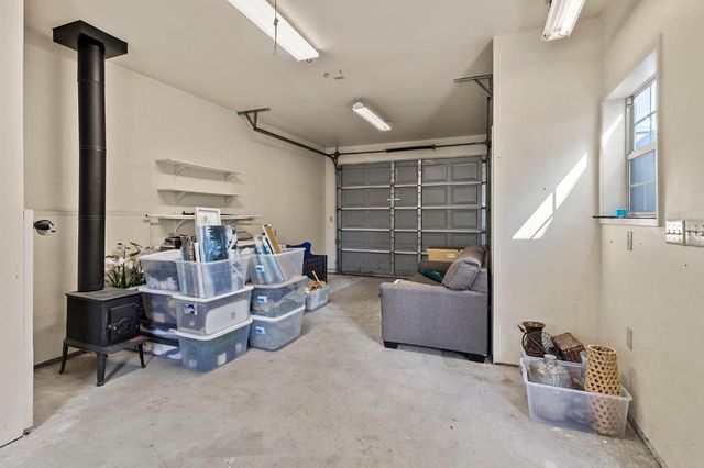 1615 College Ave, Modesto, CA 95350