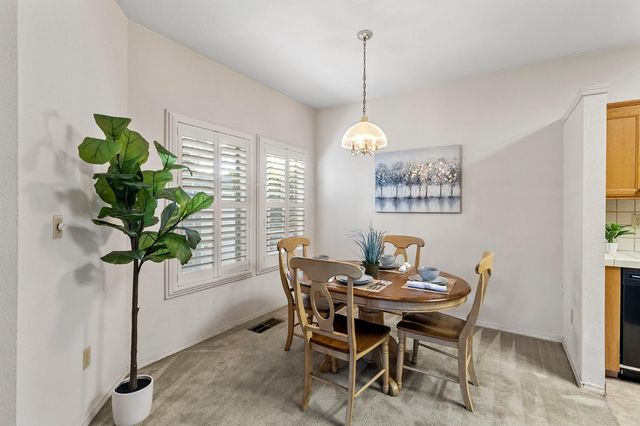 1615 College Ave, Modesto, CA 95350