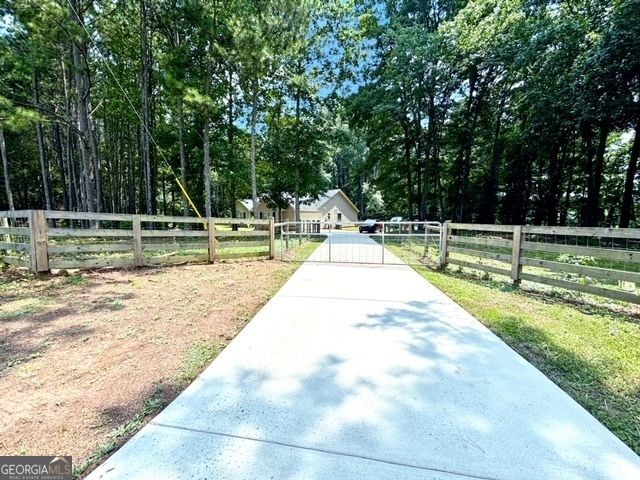 6648 Luthersville Road, Gay, GA 30218