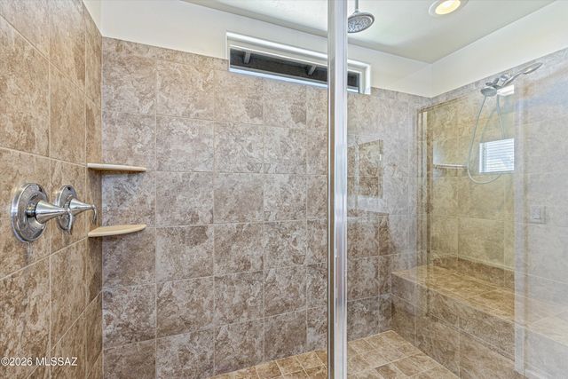 11410 E Desert Raptor Loop, Tucson, AZ 85747