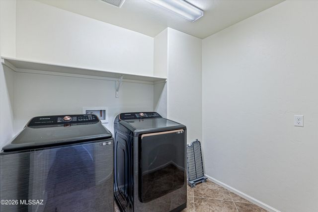 11410 E Desert Raptor Loop, Tucson, AZ 85747