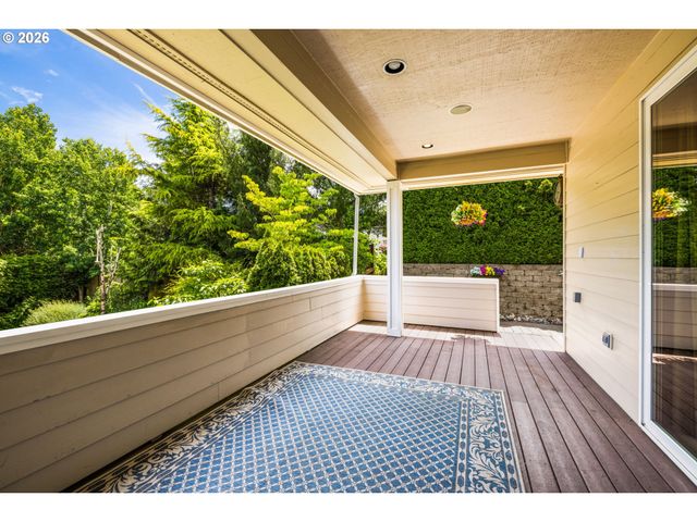 16 Se 46TH Dr, Gresham, OR 97080