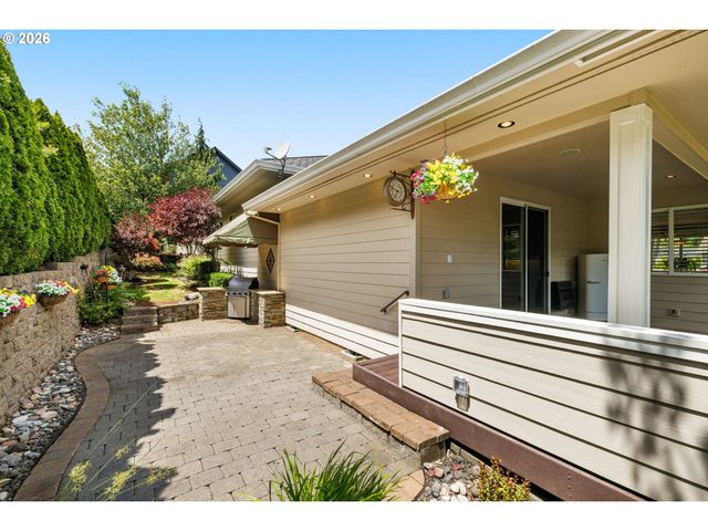 16 Se 46TH Dr, Gresham, OR 97080